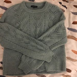 american eagle fuzzy sweater